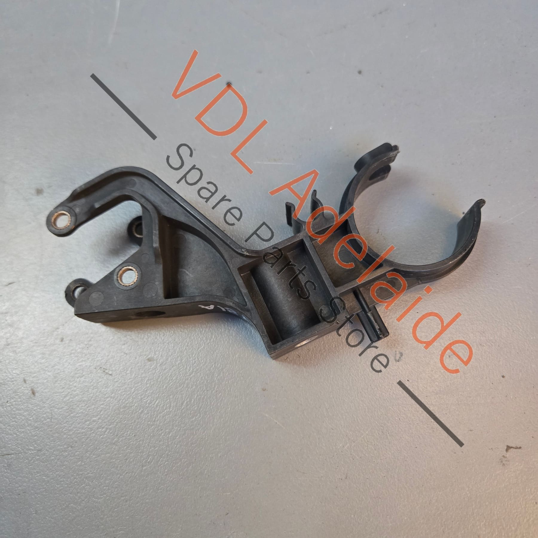 99110641303    Porsche 911 Cayman Boxster Bracket for Coolant Pipe Front Tub 99110641303