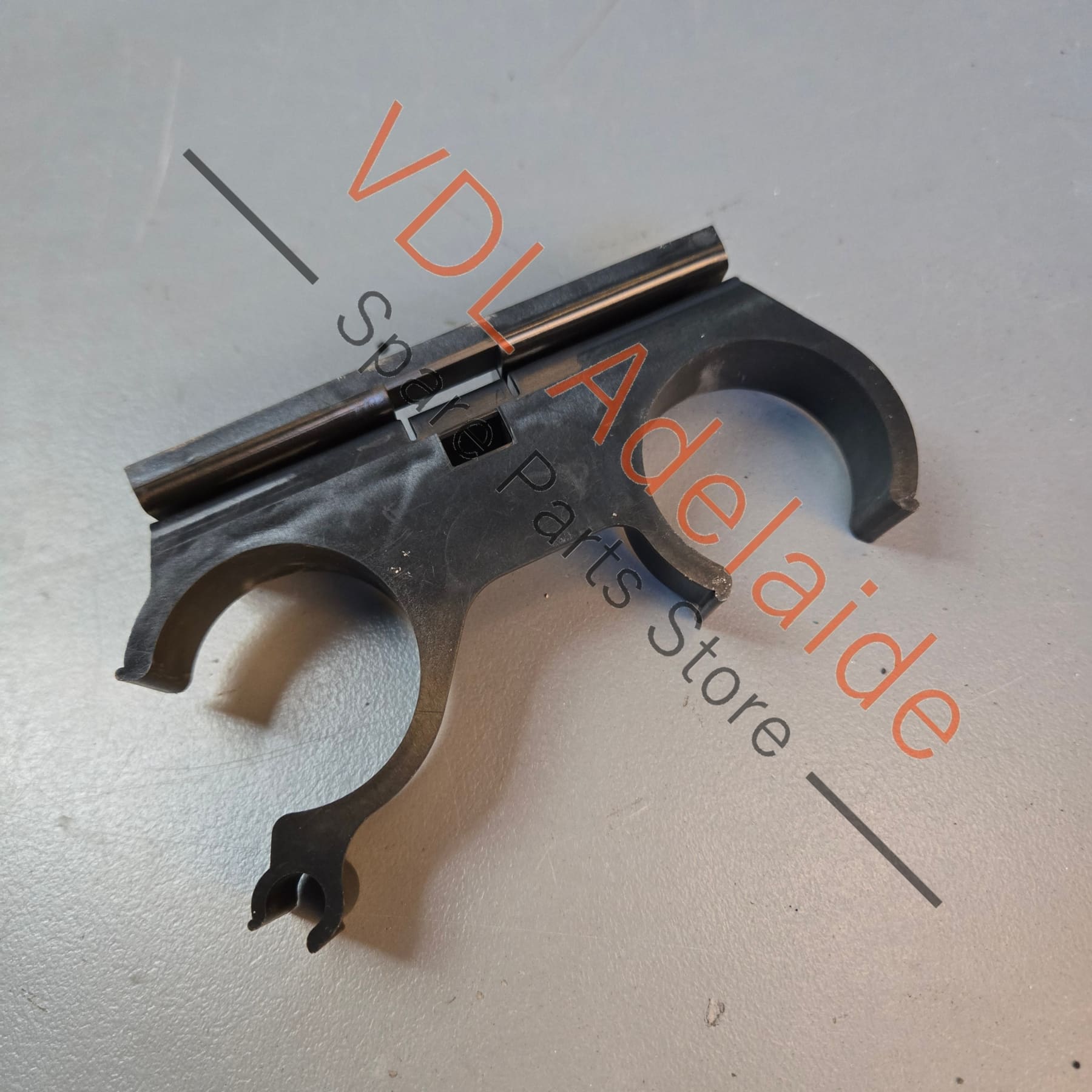 99110654001    Porsche 911 Cayman Boxster Bracket for Coolant Pipe Under Floor Tunnel 99110654001