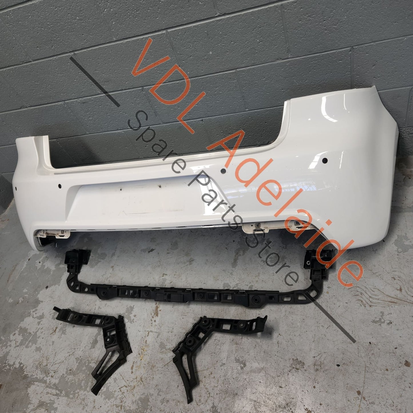 5K6807417L 5K6807417LGRU VW Golf R MK6 Rear Bumper Bar Cover Candy White B4B4 5K6807417L