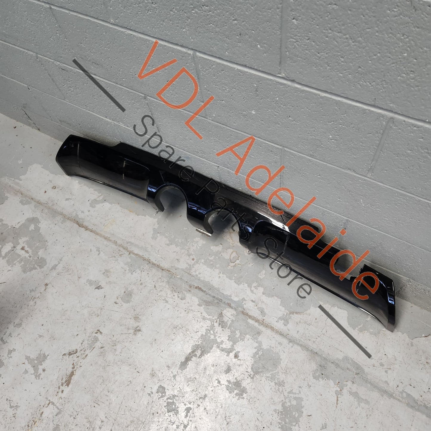 5K6807100S041 VW Golf R MK6 Rear Bumper Bar Lower Spoiler Diffuser 5K6807100S 041