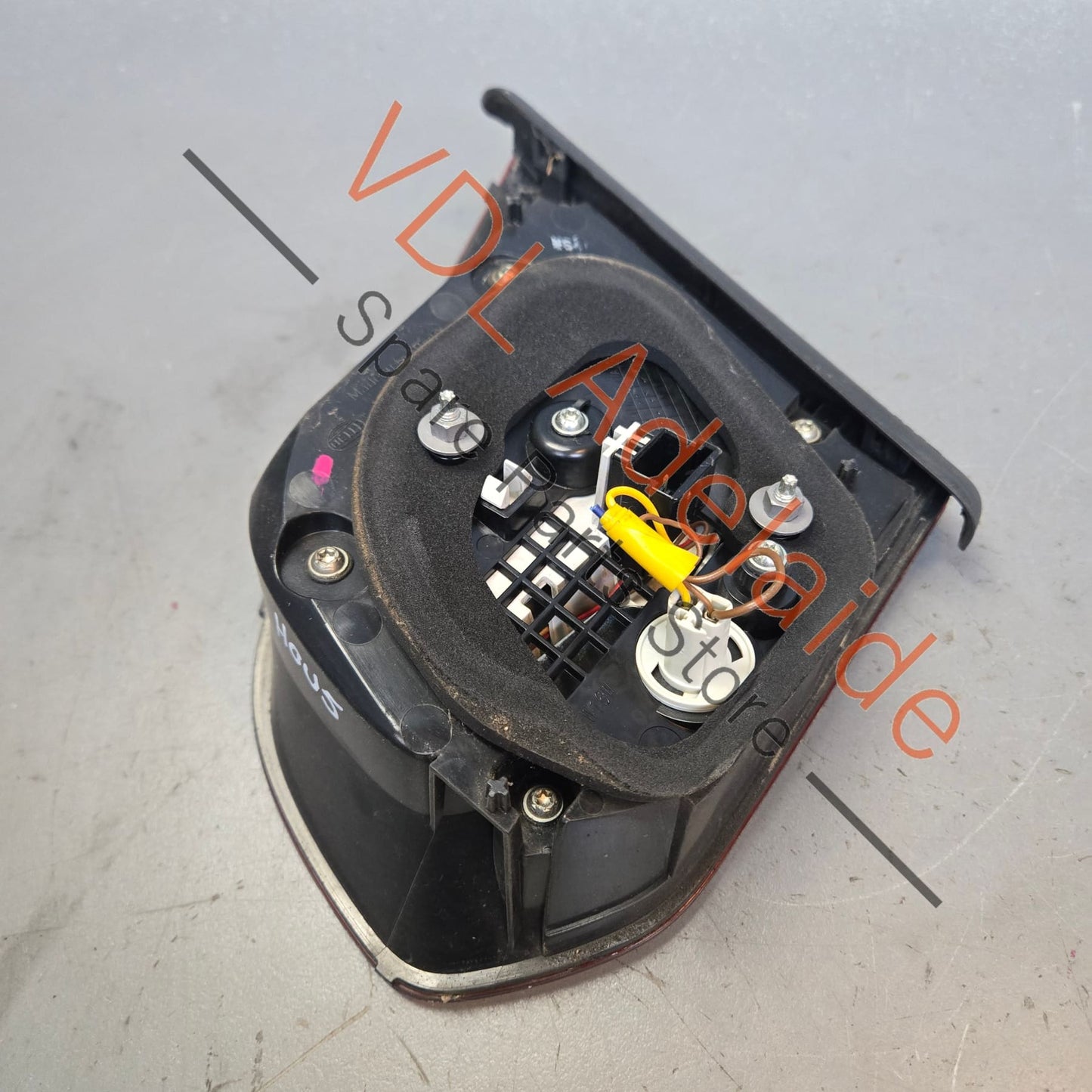 5K0945093AG VW Golf R LED Tail Light Left Inner Genuine OEM 5K0945093AG
