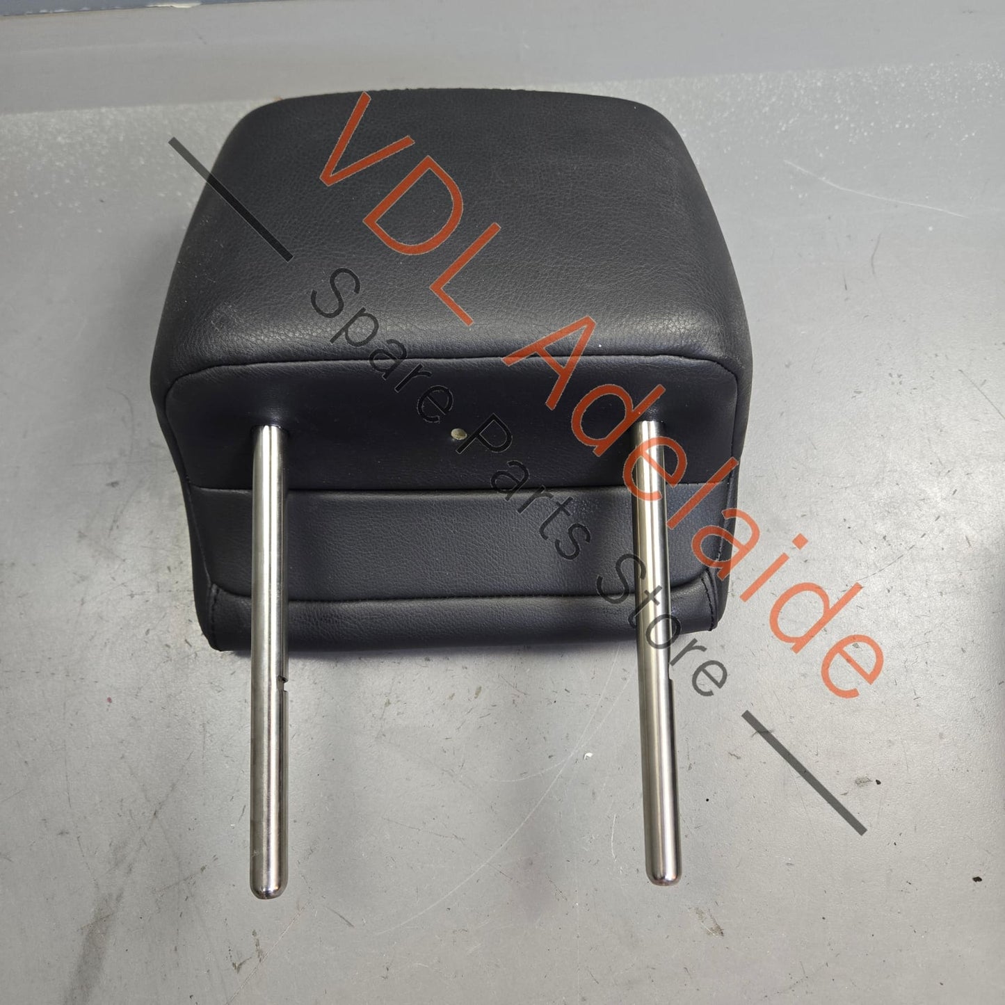 5K0885901AWYE 5K0885901AWYE VW Golf MK6 Rear Seat Headrest Leather Suits left or right position 5K0885901A WYE