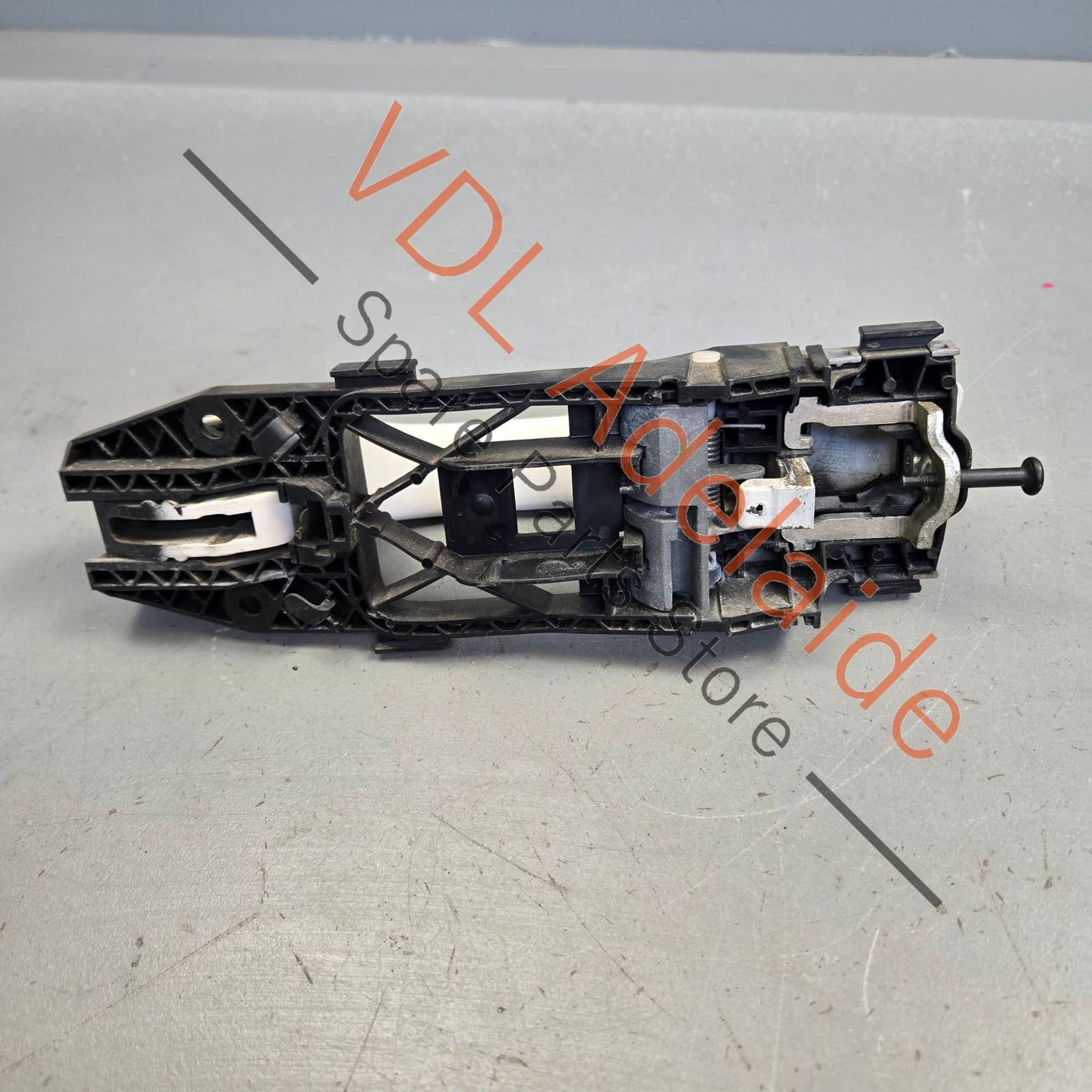 5N0837885H 1K8837206E VW Golf MK6 Front Right Drivers Door Exterior Handle 5N0837885H 1K8837206E B4B4 Candy White (LB9A)