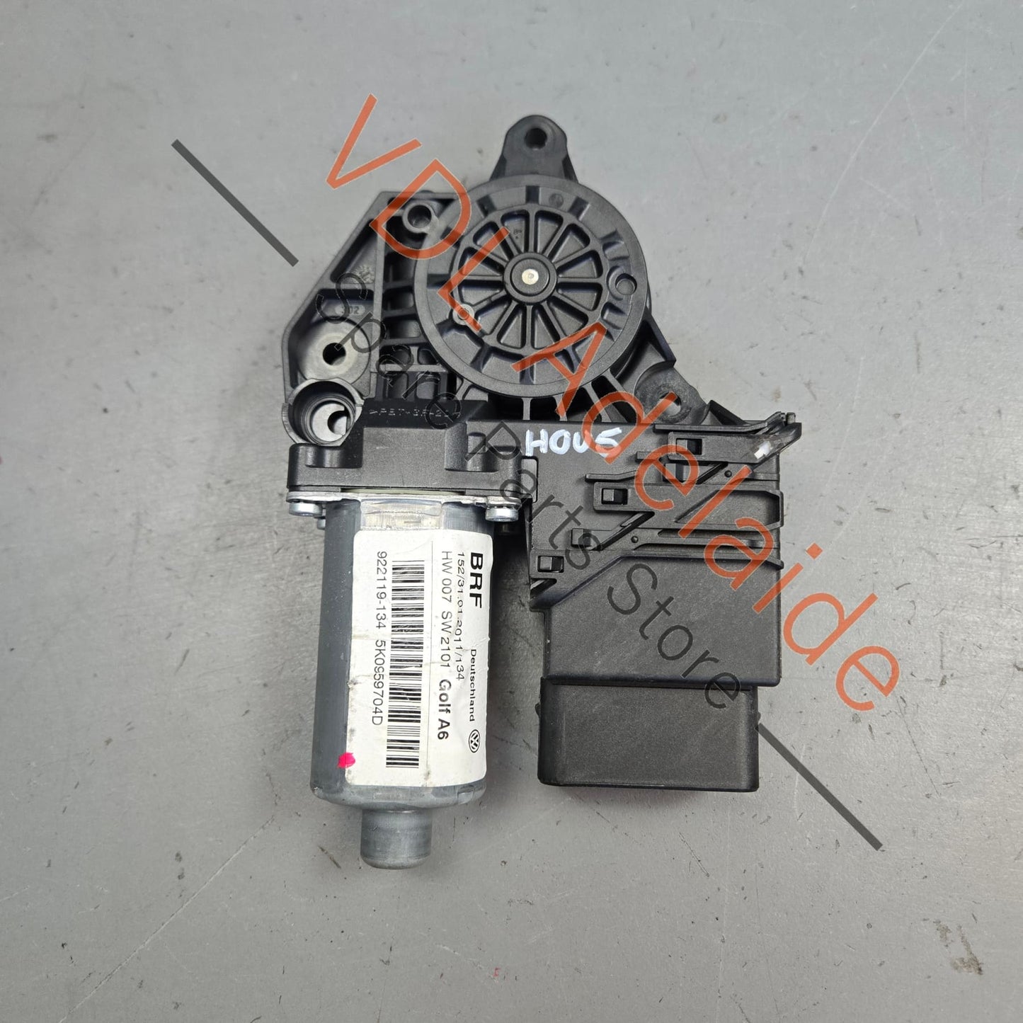 5K0959704D VW Volkswagen Jetta Golf MK6 Rear Right Window Regulator Motor 5K0959704D