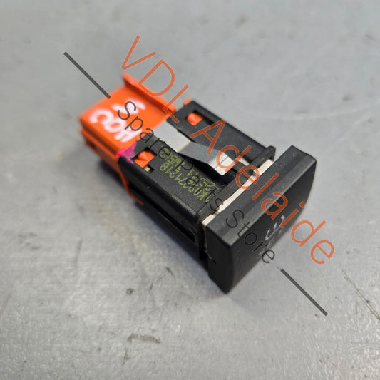 1K0927121B VW Golf MK6 Push button Switch for tyre pressure warning 1K0927121B