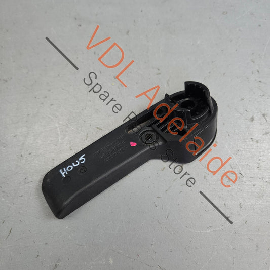 1J2823533C    Volkswagen VW Golf Mk6 Bonnet Release Handle Grip for Lid Lock Cable 1J2823533C