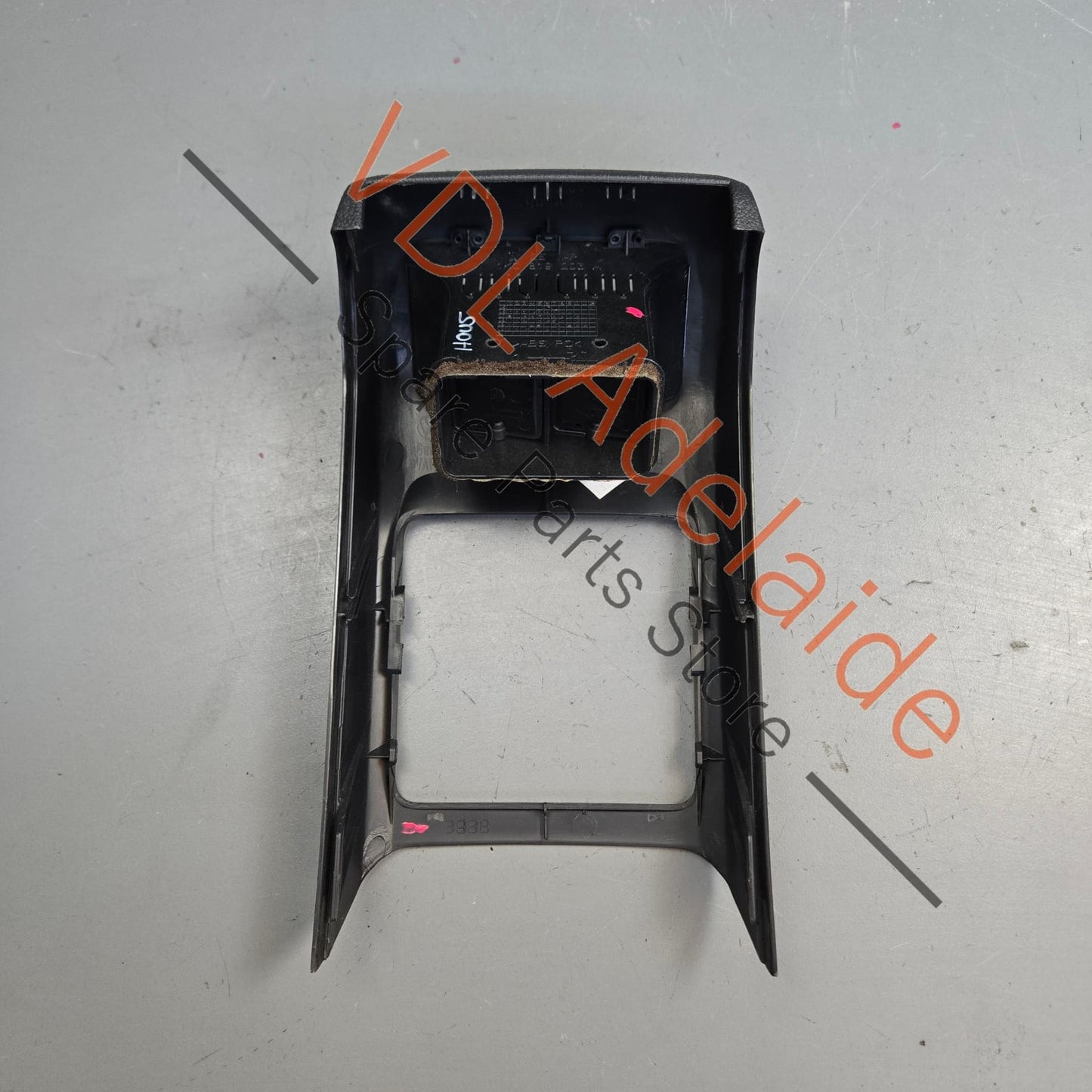 1K0819203A VW Golf MK6 Rear AC Aircon Vent & Console Frame Trim 1K0819203A