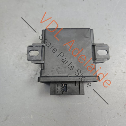 5M0907357C    VW Golf R MK6 Cornering Light & Headlight Range Ctrl Control Unit 5M0907357C