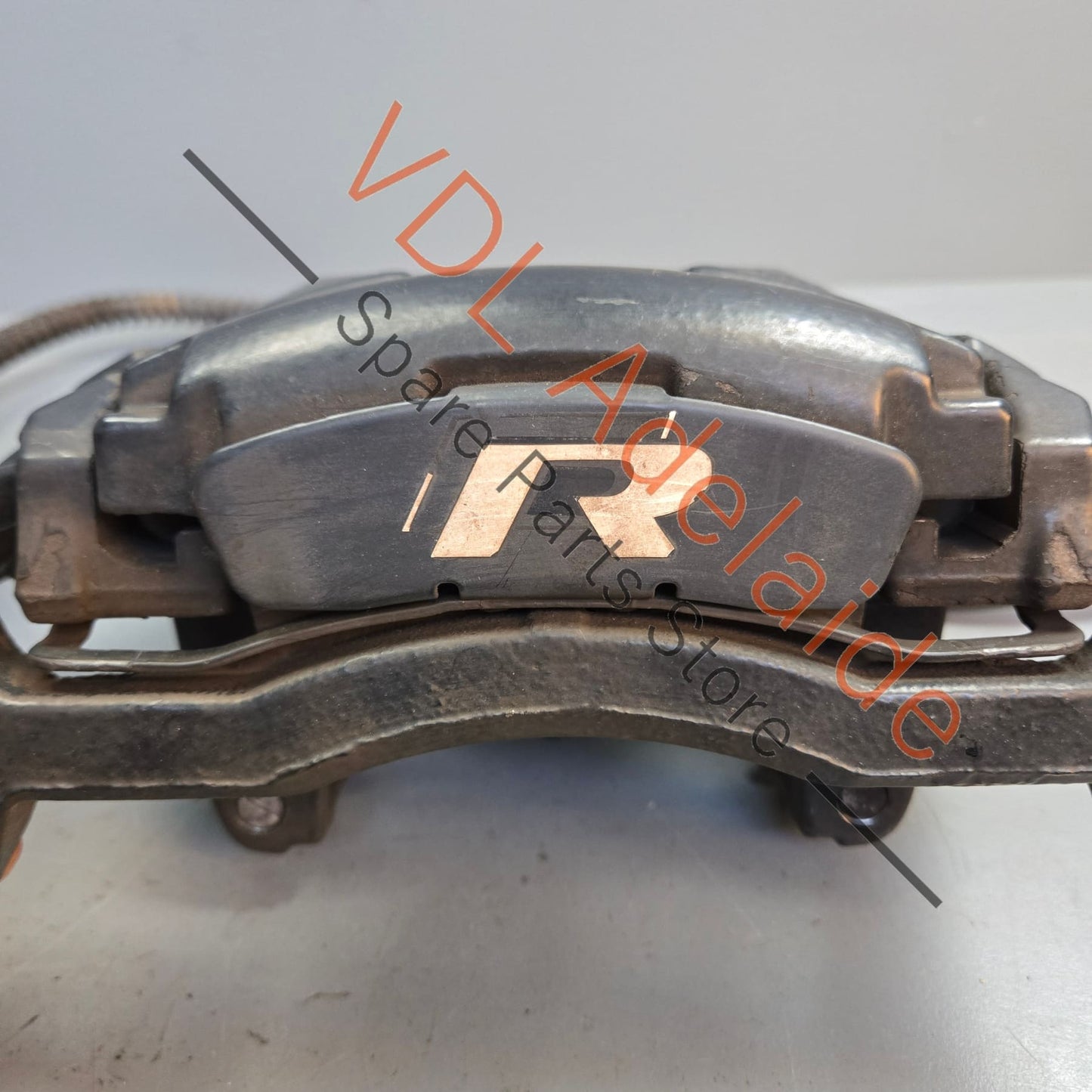 8P0615123A 8P0615124A Audi S3 Front Brake Caliper Set suit 345 x 30mm Rotor 8P0615123A 8P0615124A