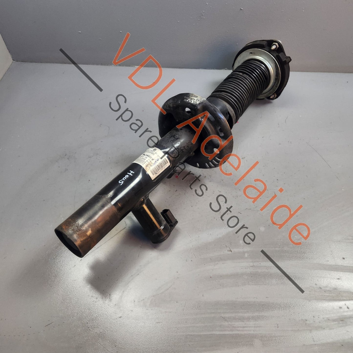 1K0413031DC Volkswagen VW Golf R Mk6 Front Shock Absorber 1K0413031DC