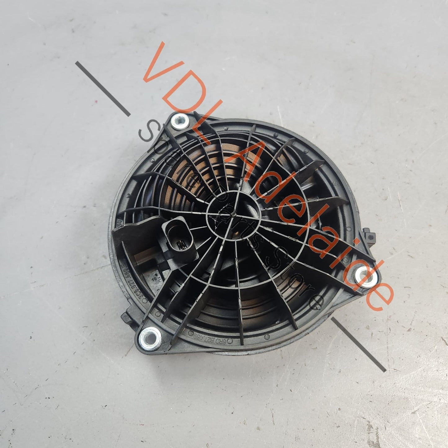 6R0827469D 3C5827469E VW Golf MK6 Rear Badge Boot Opening Button Handle 6R0827469D 3C5827469E