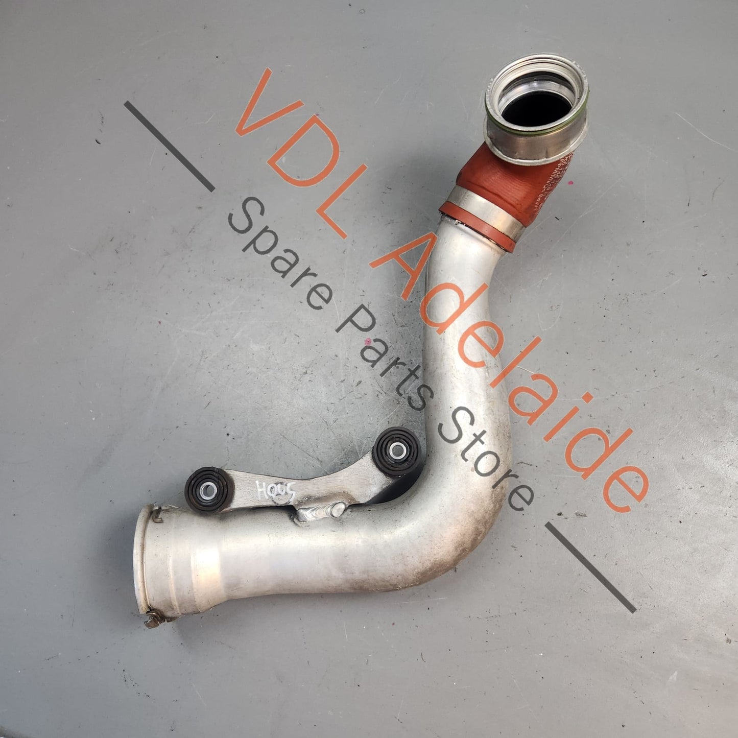 1K0145762BM Audi S3 8P Golf R MK6 Right Side Turbo to Intercooler Charge Air Pipe Aluminium 1K0145762BM