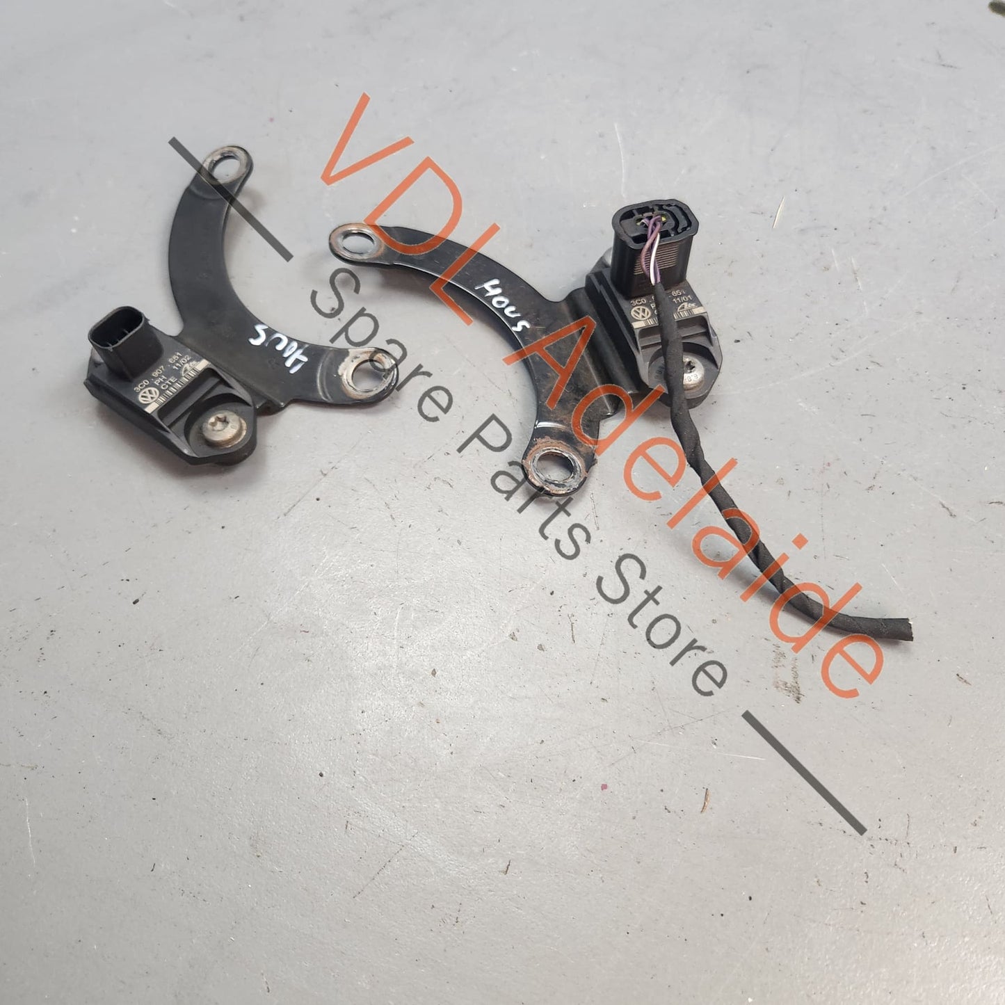 3C0907651 1K0412575 1K0412576 VW Golf MK6 R Front Acceleration Sensor Set Left & Right 1K0412576 1K0412575