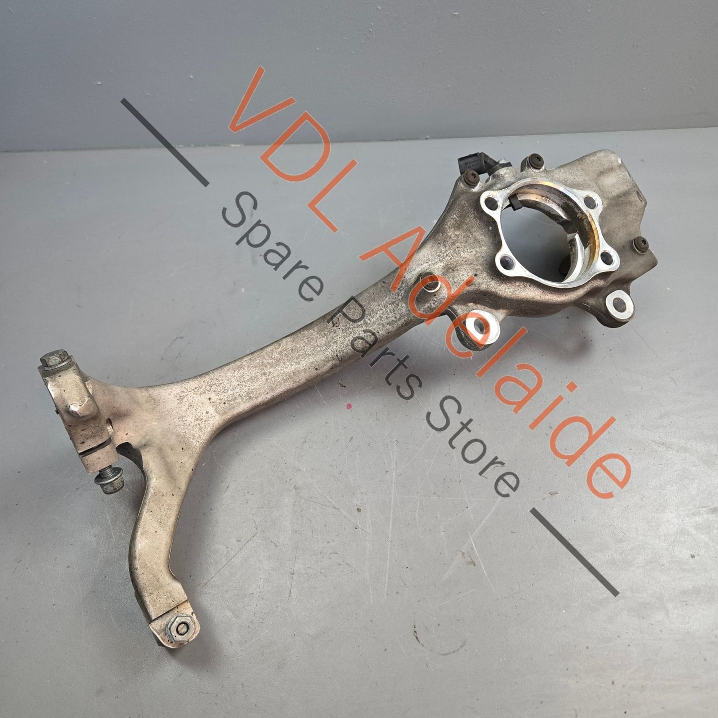 4E0407254Q Audi A8 D3 4E Front Right Wheel Bearing Housing Hub Knuckle 4E0407254Q 92mm