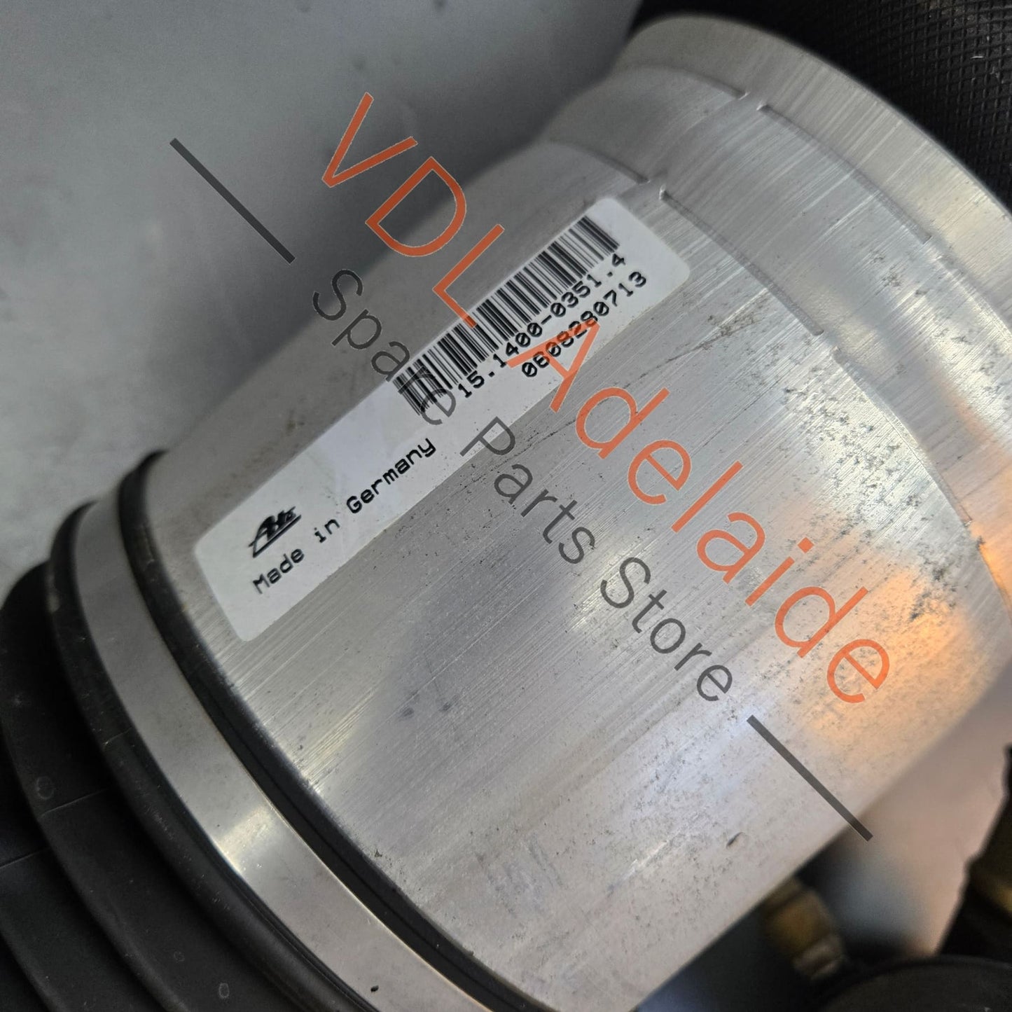 4E0616001M 4E0616001T Audi D3 S8 Rear Left Shock Absorber Air Suspension Strut 4E0616001M 4E0616001T