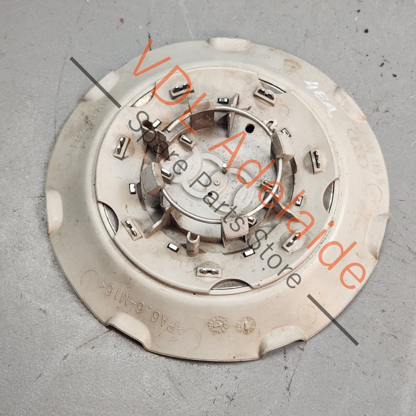 8E0601165NSRA 8E0601165N Audi A8 S8 Wheel Centre Hub Cap 8E0601165N SRA