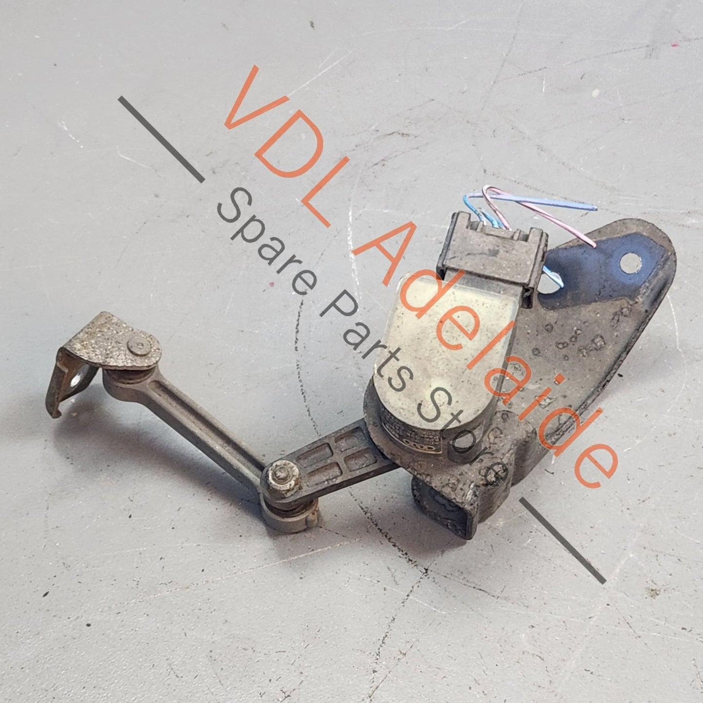 4E0616572E 4E0907503C Audi A8 S8 D3 Rear Left Suspension Height Level Sensor 4E0616571E 4E0616571D 4E0907503C