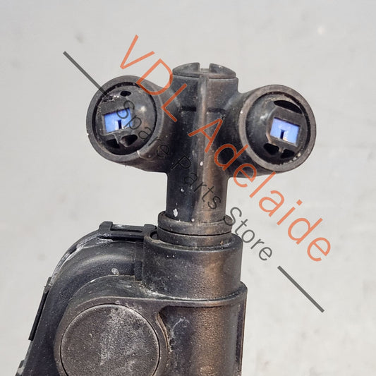4E0955965AA Audi A8 S8 D3 Headlight Washer Nozzle Jet Lift Cylinder 4E0955965AA