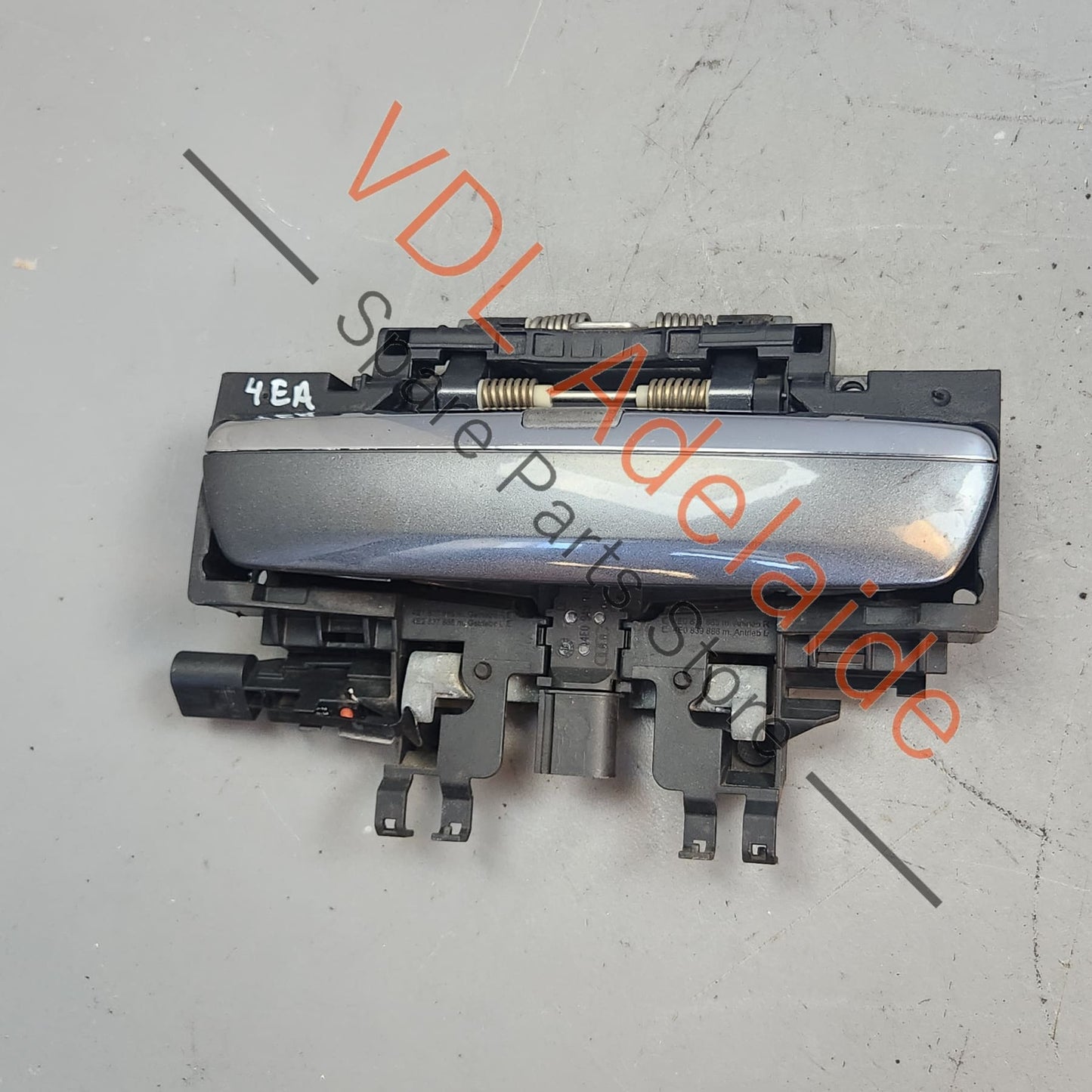 4E0839205G Audi A8 S8 D3 4E Passenger Exterior Door Handle 4E2837205G