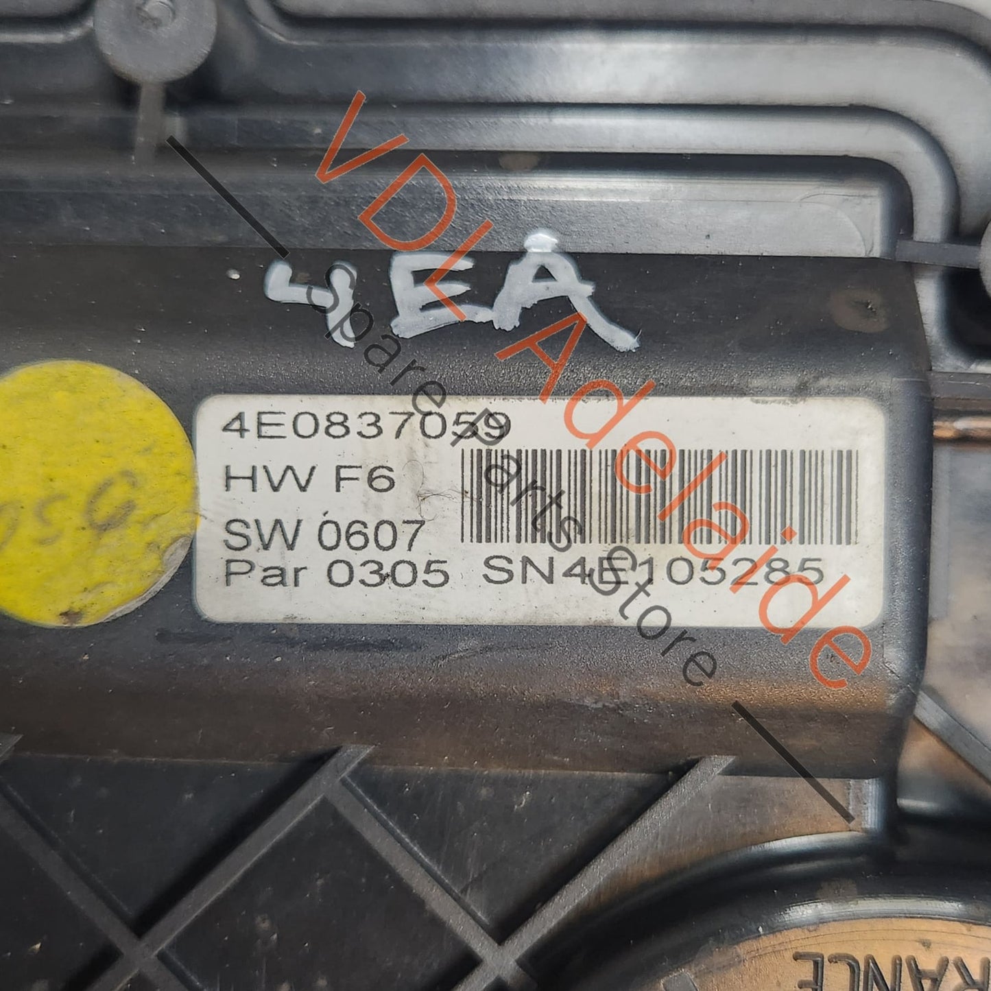 4E0837059 Audi A8 D3 S8 Power Door Latch Lock Motor 4E0837059