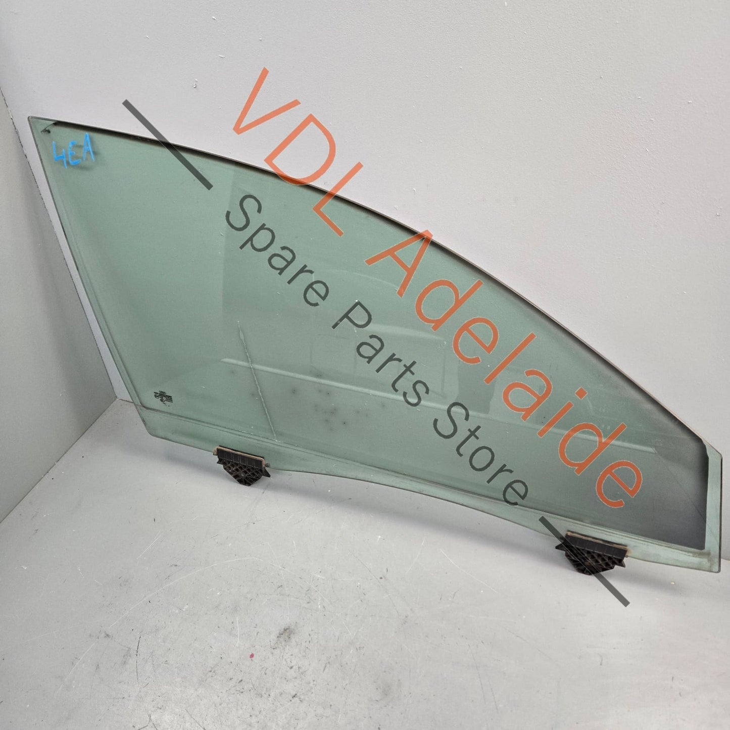 4E0845022G Audi A8 4E D3 Right Front Door Glass Anti-intrusion 4E0845022G