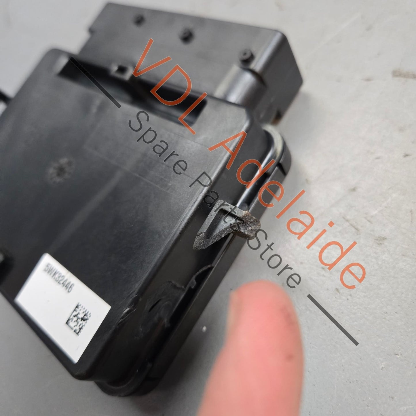 4E0910801D Audi EPB Electric Park Brake Control Module 4E0910801D
