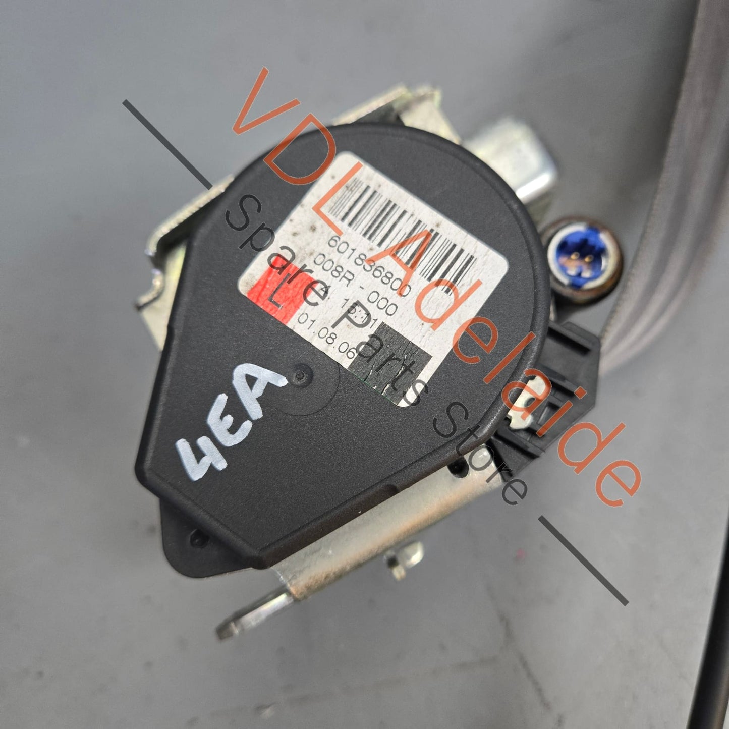 4E2857705 4E2857705KPF Audi A8 S8 Front Left Seat Belt Seatbelt 4E2857705 KPF Colour Platinum