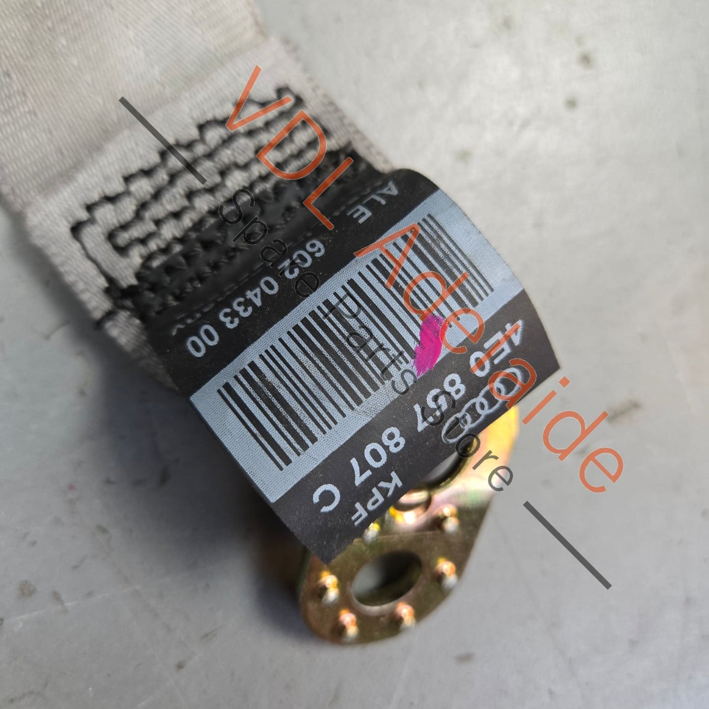 4E0857807CKPF 4E0857807C Audi A8 S8 Rear Centre Seat Belt Seatbelt 4E0857807C KPF Colour Platinum