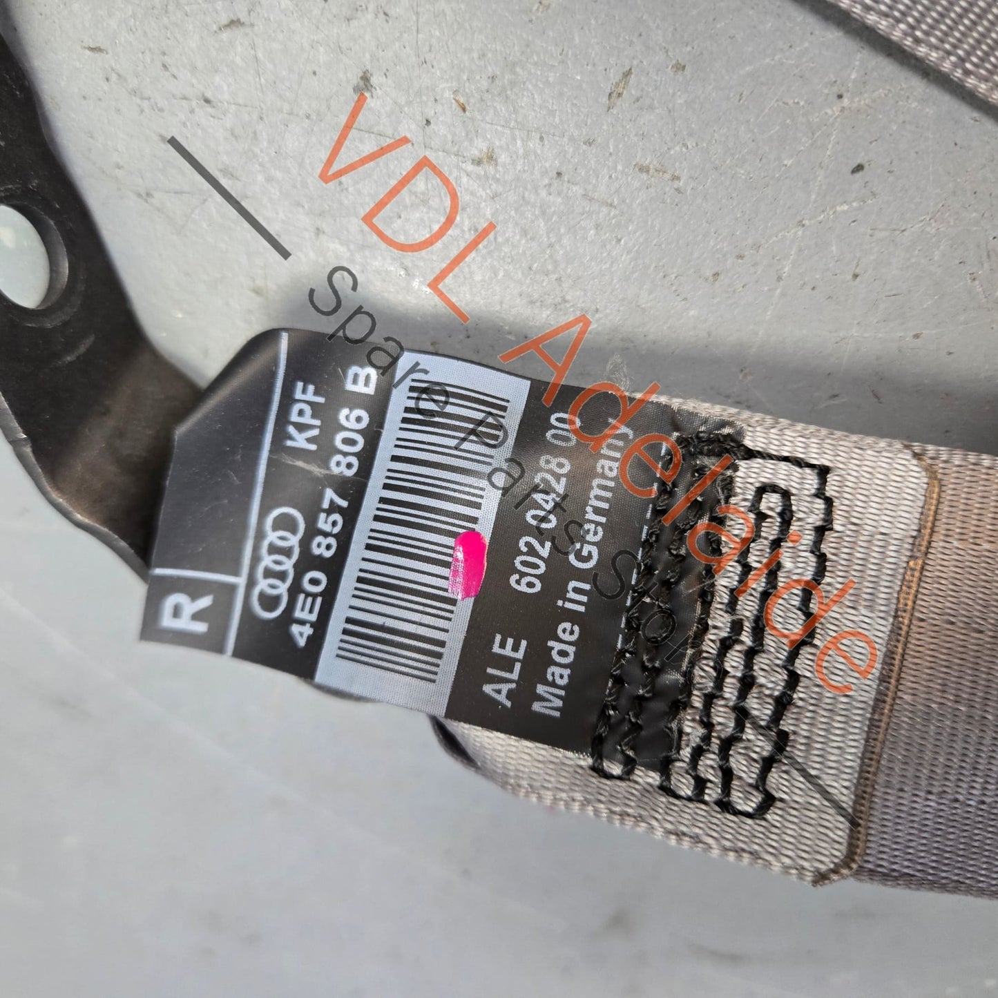 4E0857806BKPF 4E0857806B Audi A8 S8 Rear Right Seat Belt Seatbelt 4E0857806B KPF Colour Platinum