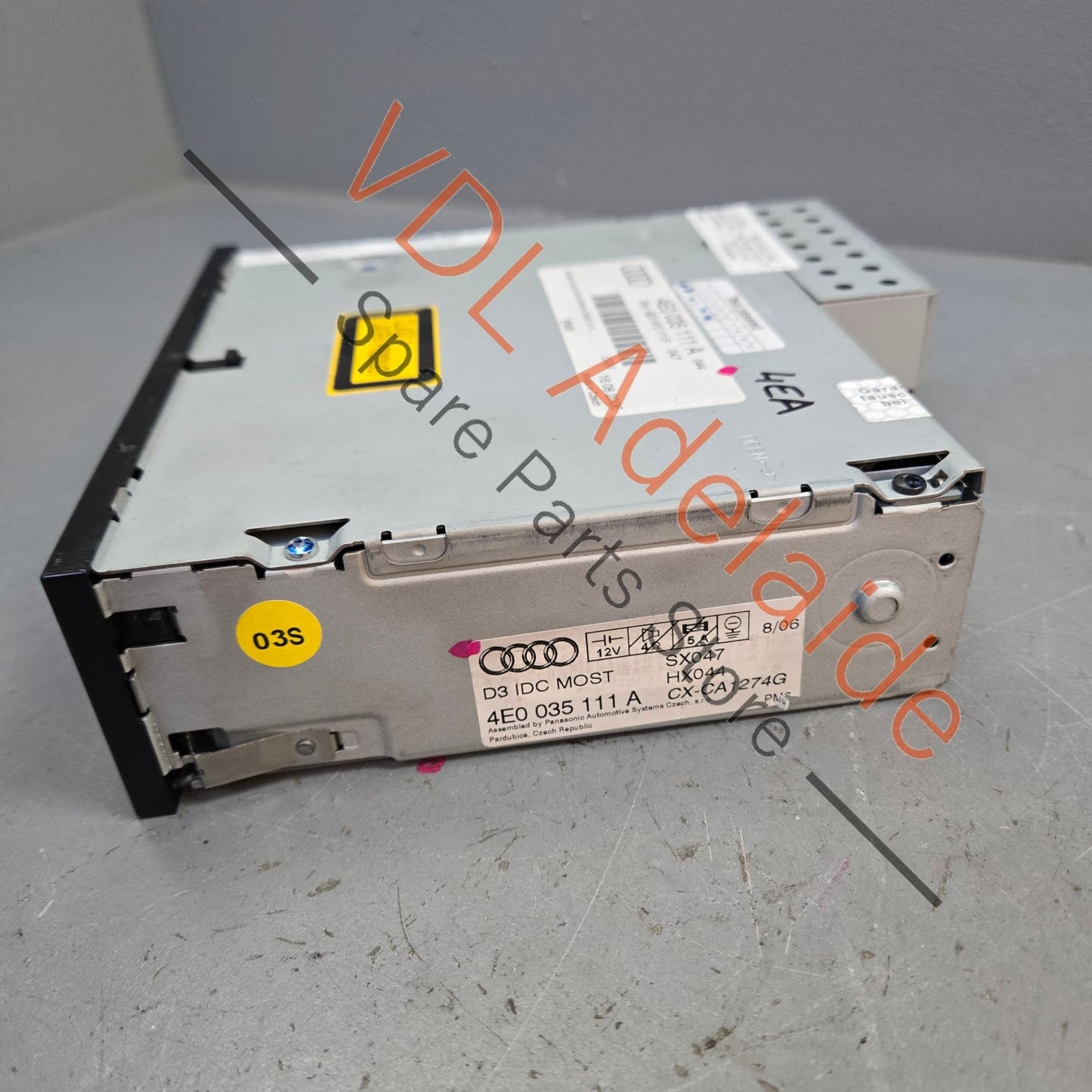 4E0035111A Audi 6 Disc CD Changer 4E0057111 4E0910111
