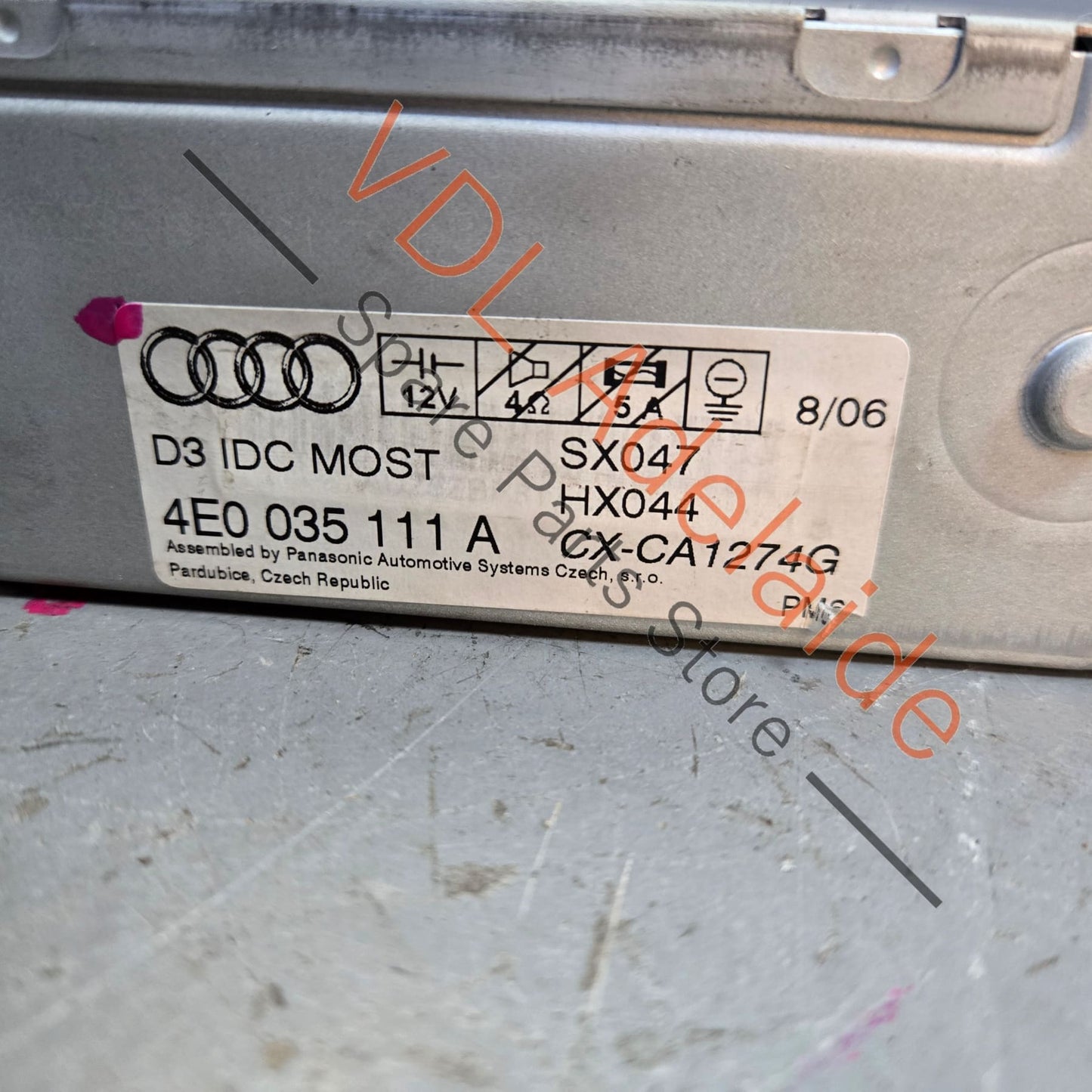 4E0035111A Audi 6 Disc CD Changer 4E0057111 4E0910111