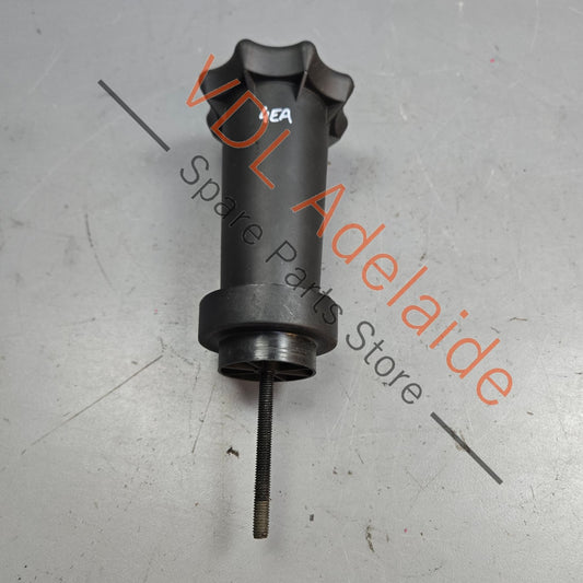 4E0803899K Audi A8 Emergency Spare Wheel Retaining Bolt Nut 4E0803899K