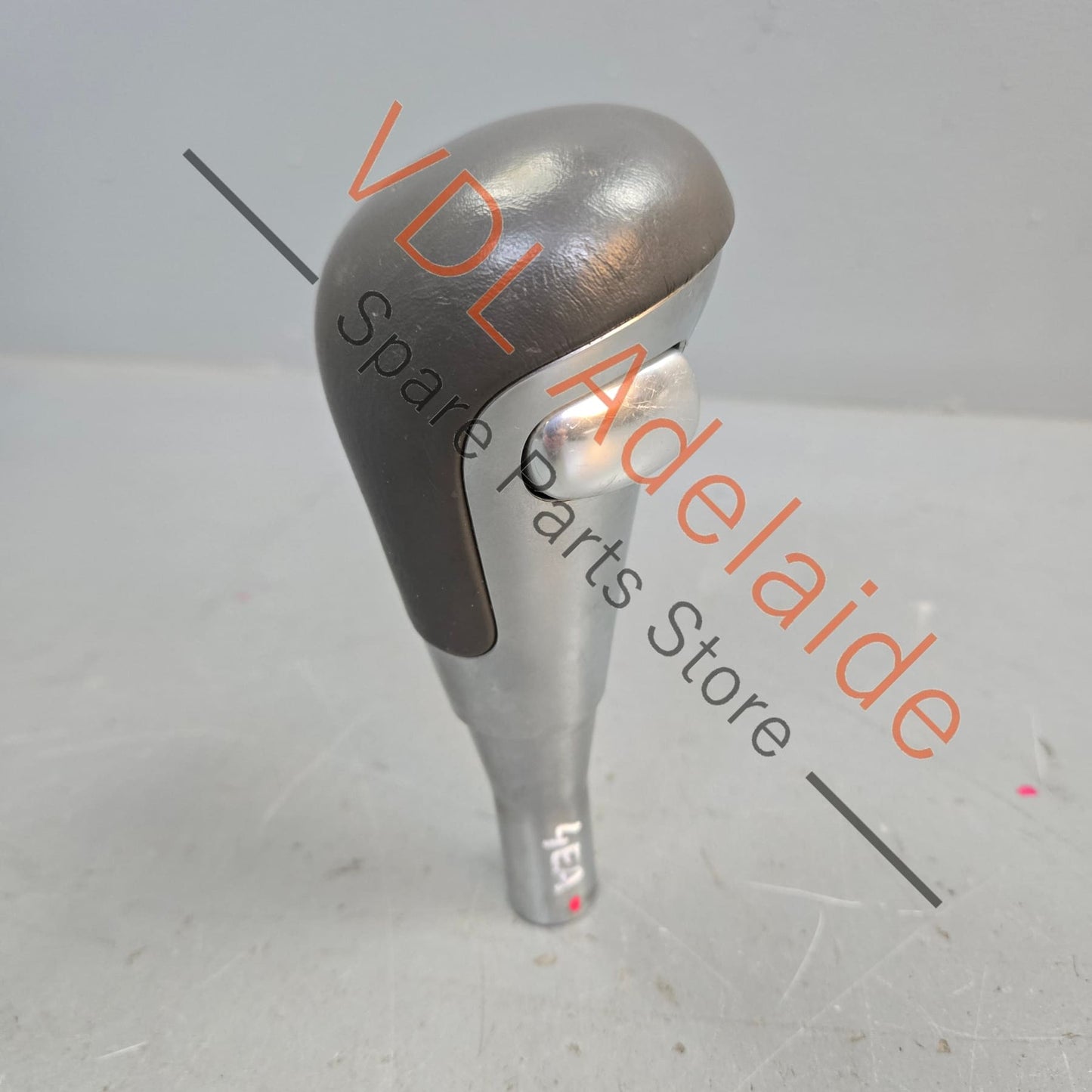 4E2713141SSKJ Audi A8 S8 Gear Stick Grip Lever Handle Shifter 4E2713141S SKJ Colour swing (dark grey)