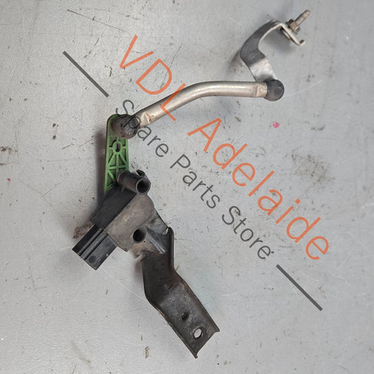 5Q0412522C    VW Golf MK7 7.5 Front Right Suspension Level Sensor With Poles 5Q0412522C