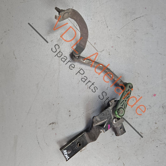 5Q0412522C    VW Golf MK7 7.5 Front Right Suspension Level Sensor With Poles 5Q0412522C