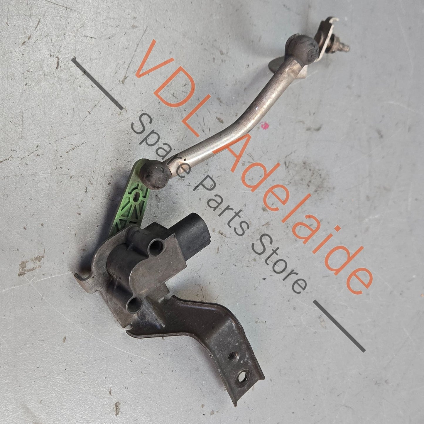 5Q0412521C VW Golf MK7 7.5 Front Left Suspension Level Sensor With Poles 5Q0412521C