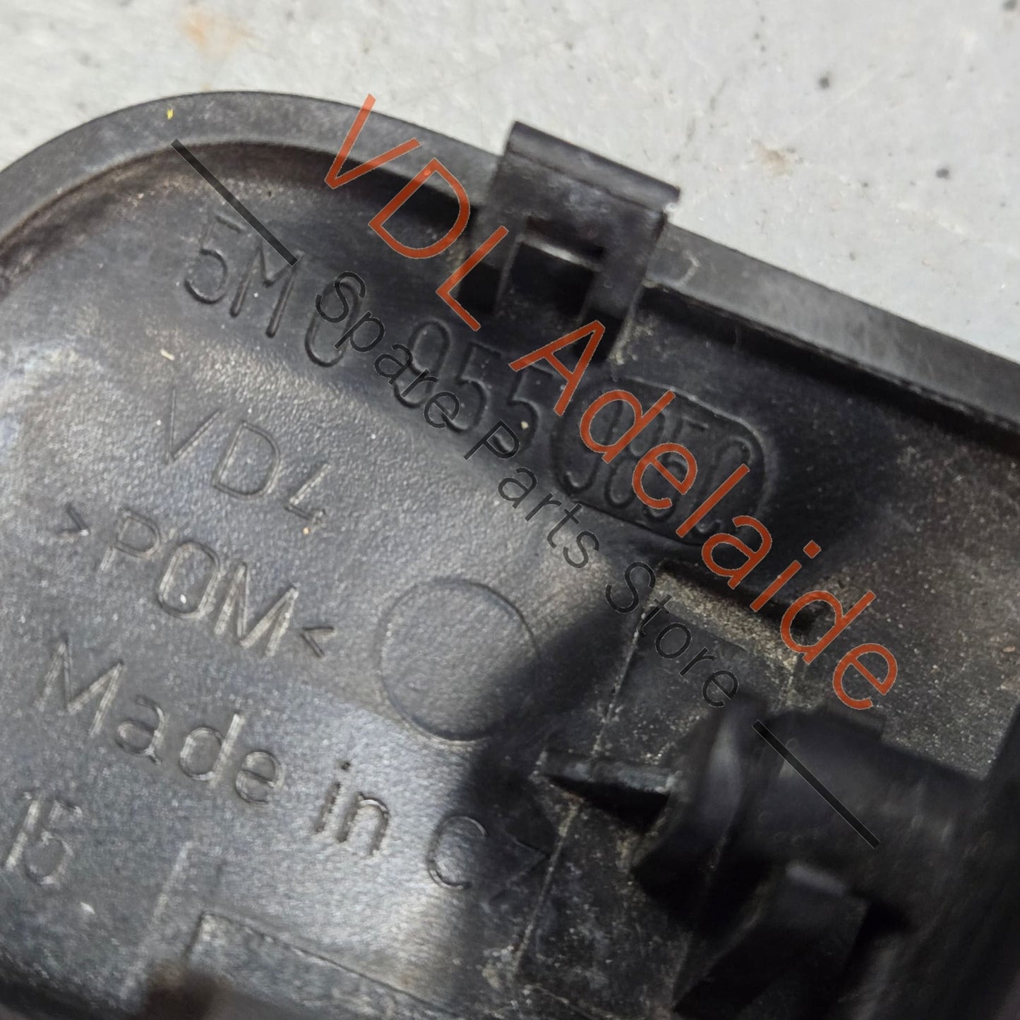 5M0955985C VW Golf MK7 Windscreen Washer Jet Nozzle 5M0955985C