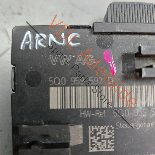 5Q0959592D    VW Golf MK7 7.5 Front Passengers Door Control Unit 5Q0959592D