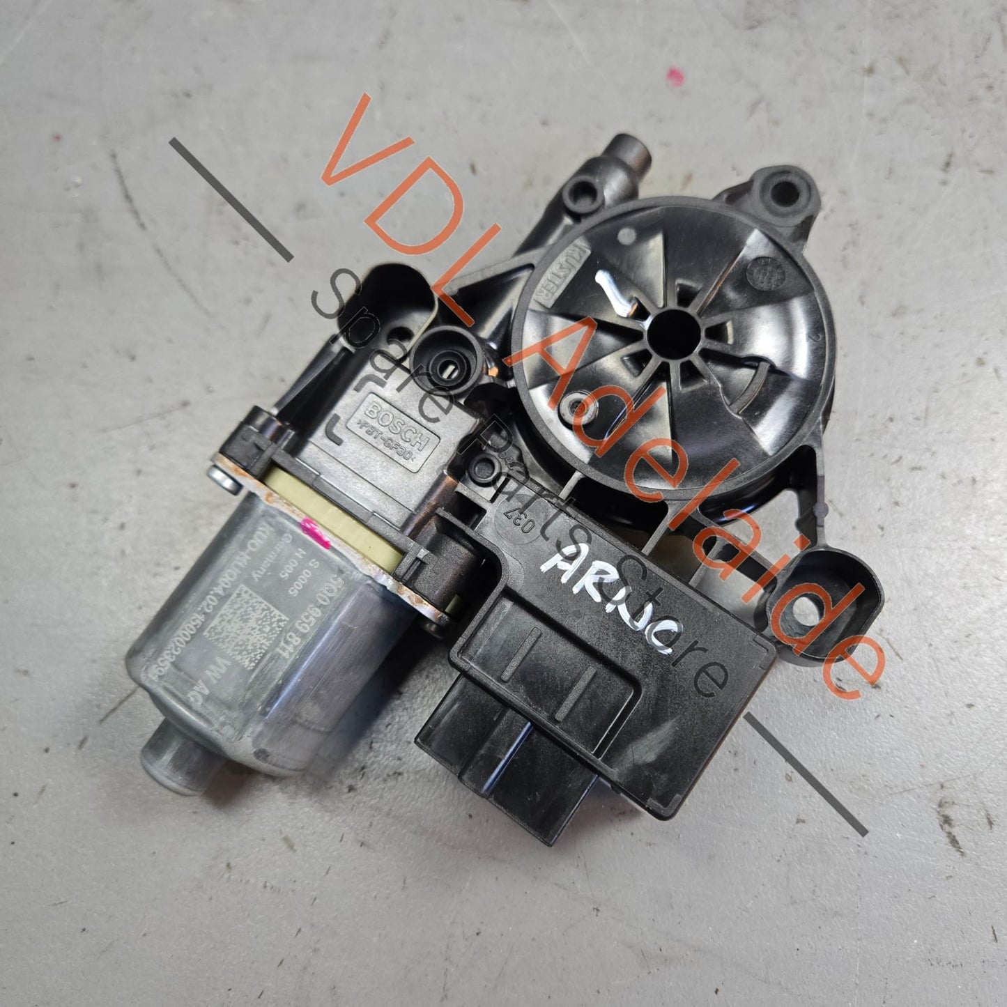 5Q0959811 5Q0959407 VW Golf MK7 Rear Left Window Regulator Motor 5Q0959811 5Q0959407