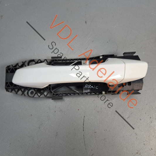 5G0837205N    VW Golf MK7 Rear Left Exterior Door Handle Pure White 0Q C9A LC9A 5G0837205N GRU