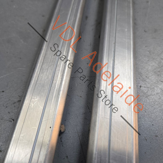 5G4853369K 5G4853369KDAT   VW Golf R MK7 7.5 Pair of Illuminated Blue LED Sill Trim Entry Light Strip 5G4853369K DAT Suit 4dr Models