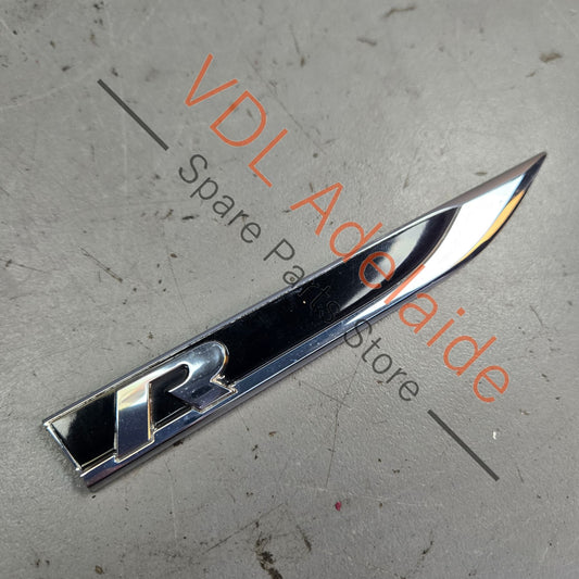 5G0853688BGFOD 5G0853688E   VW Golf Mk7 Genuine OEM LHS Fender Badge 5G0853688BG FOD 5G0853688E