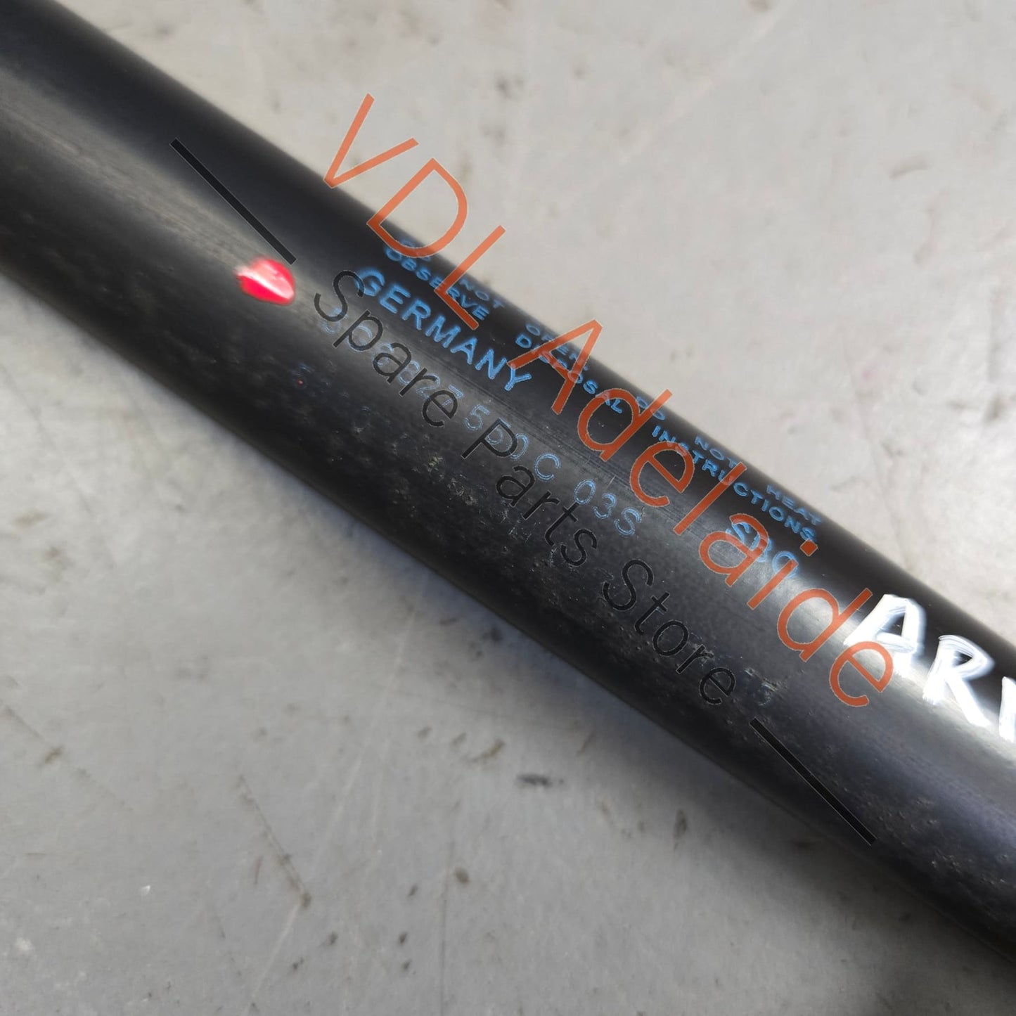5G6827550C 1x VW Golf Mk7 Rear Boot Hatch Lift Gas Strut 5G6827550C