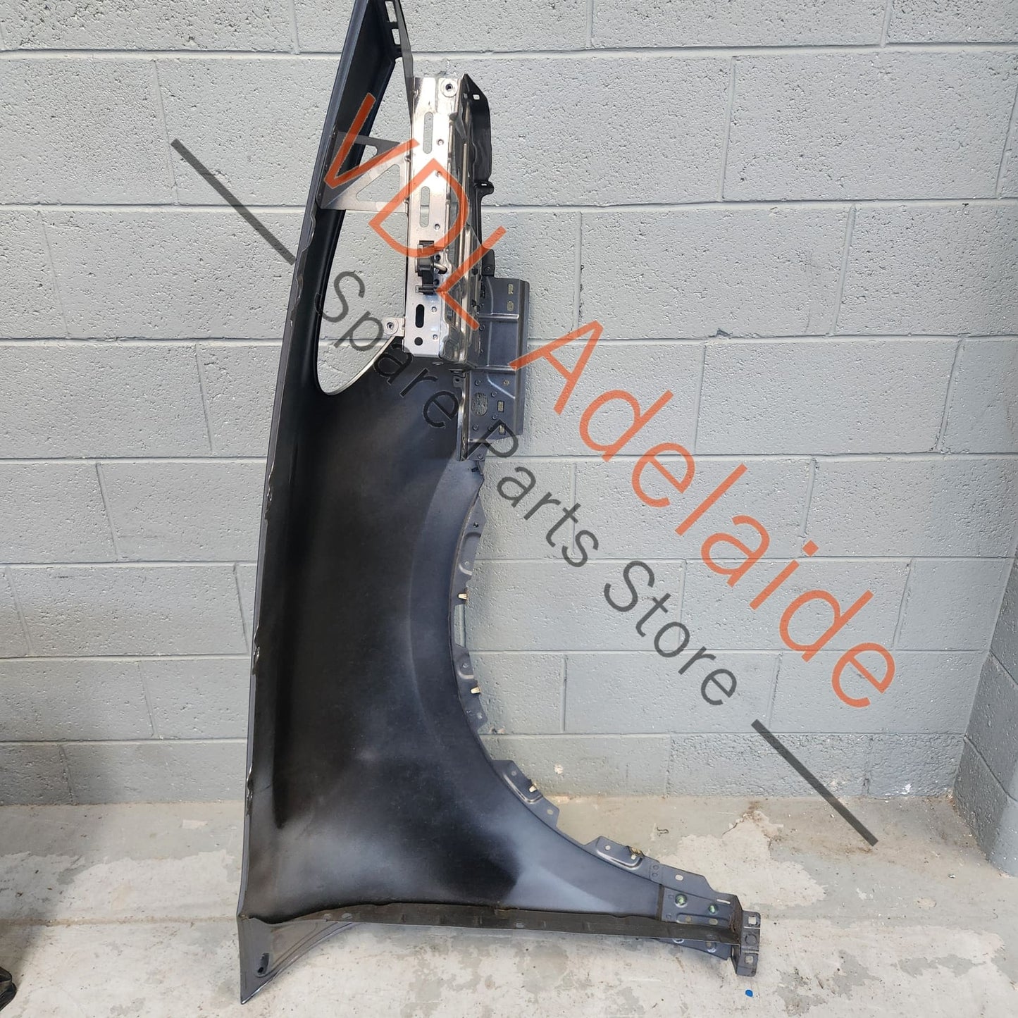 Porsche Cayenne 958 Front Left Fender Mudguard Panel Meteor Gray Metallic M7W/9Q