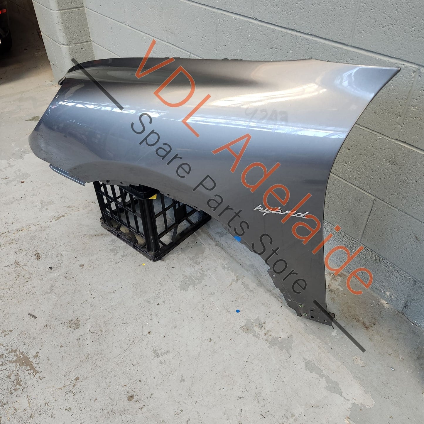 Porsche Cayenne 958 Front Left Fender Mudguard Panel Meteor Gray Metallic M7W/9Q