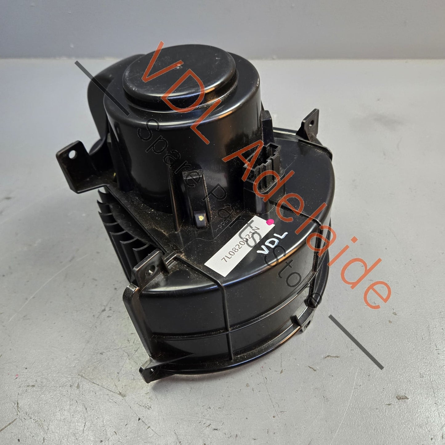 7L0820021S 7L0820021N Brand New VW Amarok Blower Fan Motor 7L0820021N 7L0820021S 2H2820021