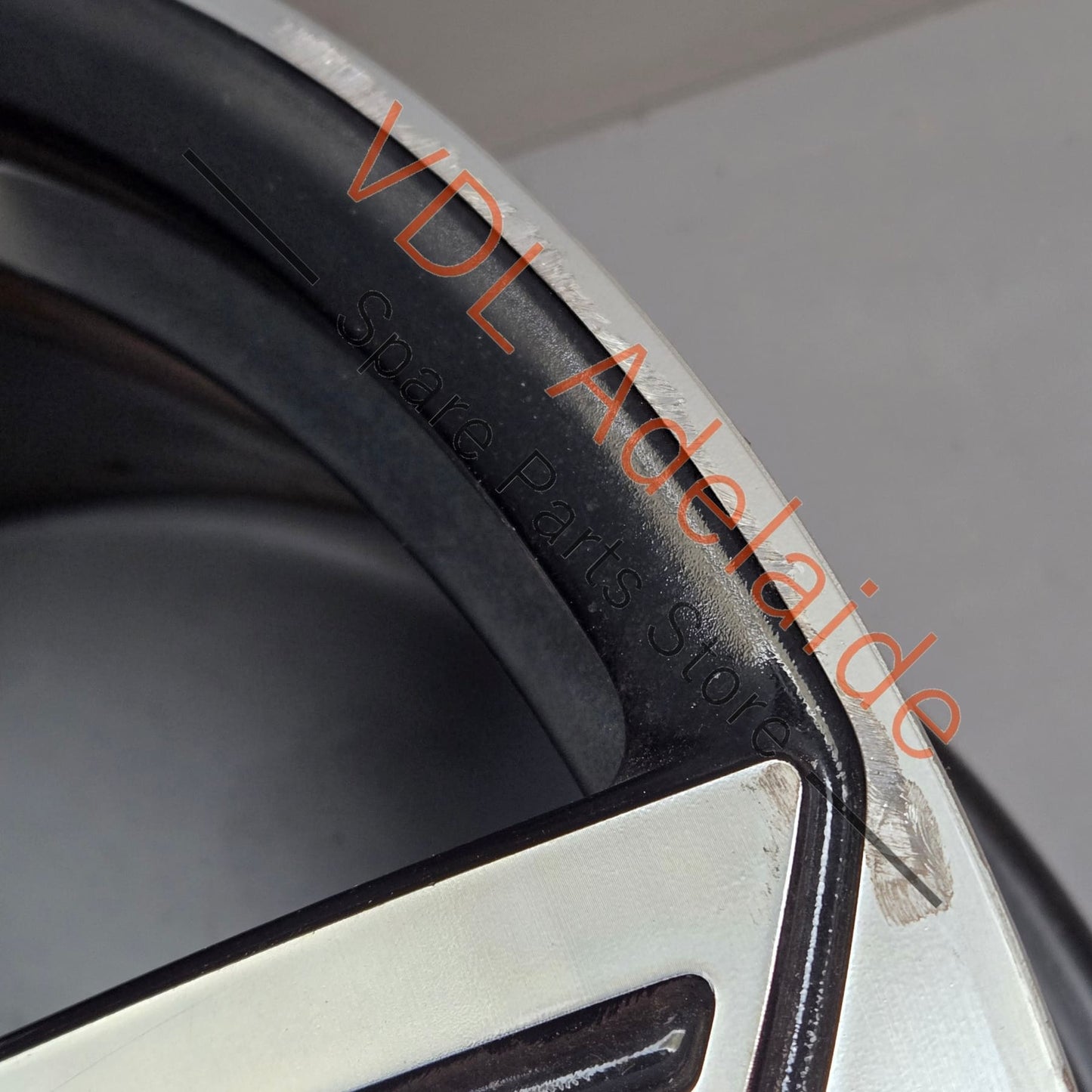 Genuine VW Golf R MK7 5 Spoke CADIZ 19 x 8 ET50 Alloy Wheel Rim #02