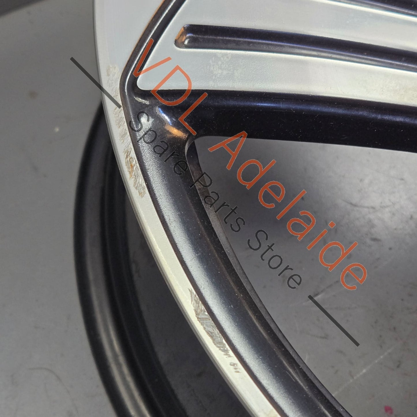 Genuine VW Golf R MK7 5 Spoke CADIZ 19 x 8 ET50 Alloy Wheel Rim #02