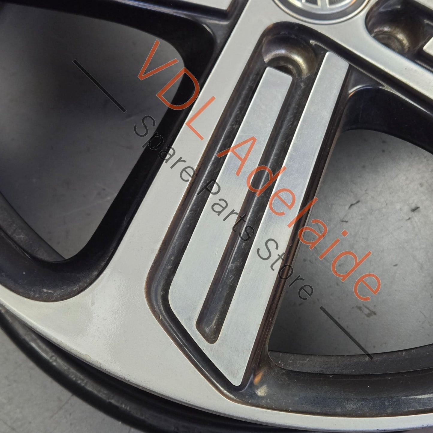 Genuine VW Golf R MK7 5 Spoke CADIZ 19 x 8 ET50 Alloy Wheel Rim #03
