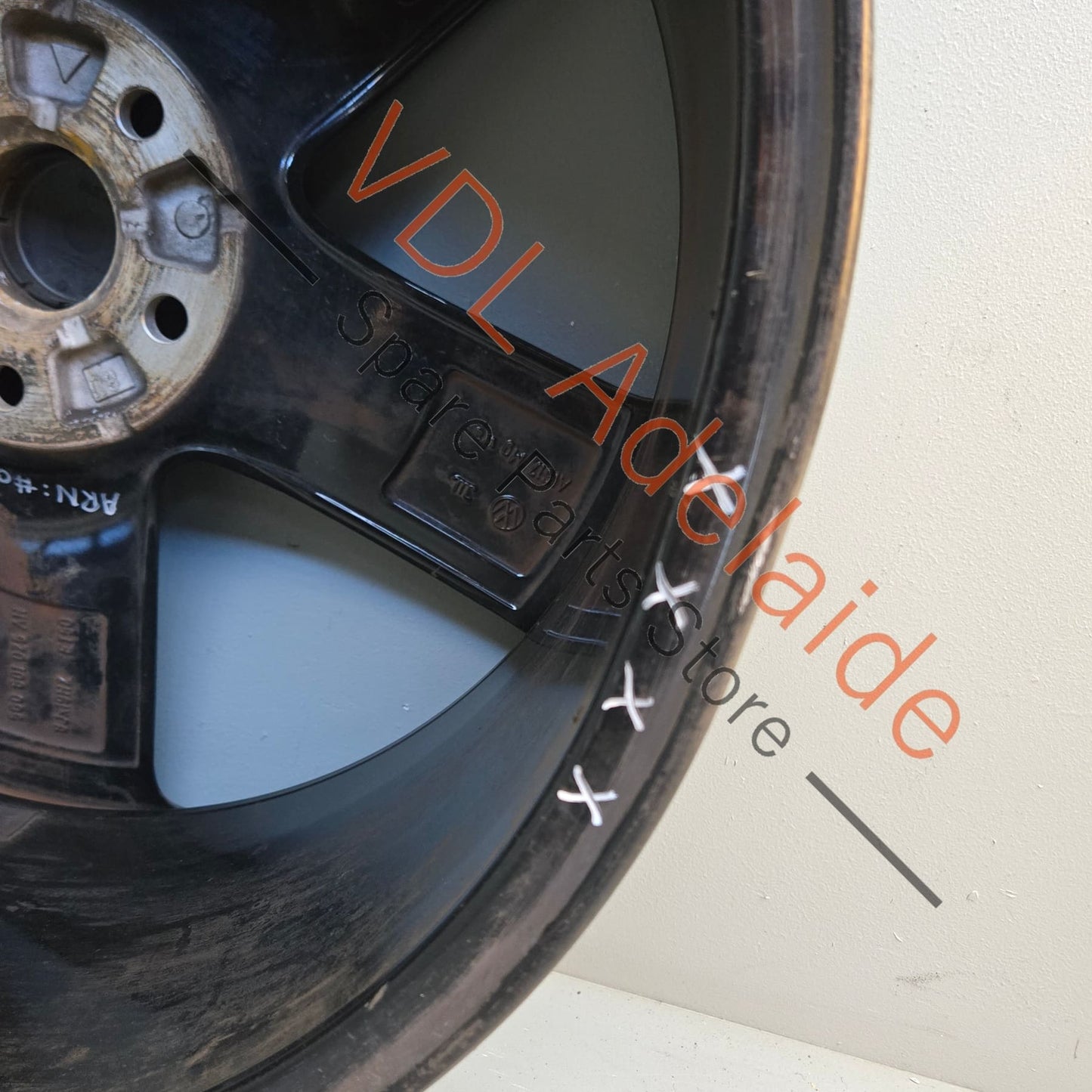 Genuine VW Golf R MK7 5 Spoke CADIZ 19 x 8 ET50 Alloy Wheel Rim #04